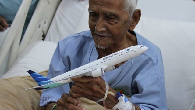 Innalillahi Wainna Ilaihi Raji’un, Nyak Sandang, Penyumbang Pesawat RI-01, Wafat di Aceh Jaya