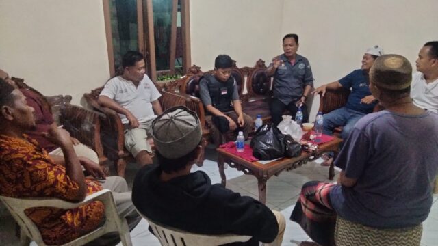 Warga Kampak”Jangan karena hukum, kami lapar karena hanya mau menegakkan aturan begitu saja duduk bareng, cari solusi!