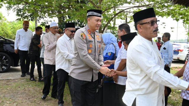 ‎Ziarah Makam Raja Pedir, Kapolres Pidie Bersama Forkopimda Kenang Sejarah di Hari Jadi Pidie ke-515 ‎